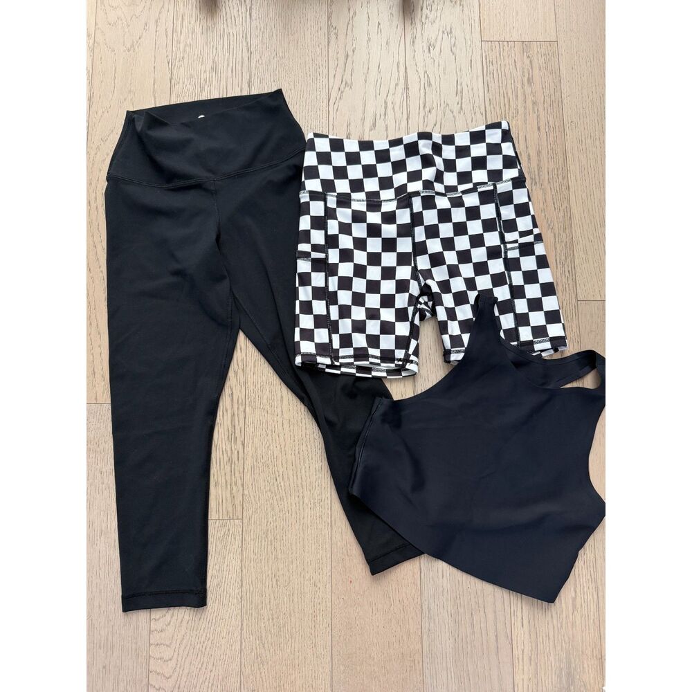 Women’s Activewear 3 Piece Set Black Checkered Shorts Leggings Size S, Tank M